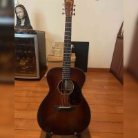 OM-18 Authentic 1933 (Pre-Owned)