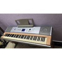 Yamaha DGX670 (Pre-Owned)