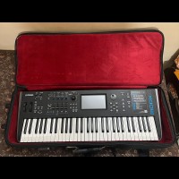 Yamaha MODX6 (Pre-Owned)