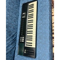 Native Instruments Kontrol S49 MK1 (Pre-Owned)