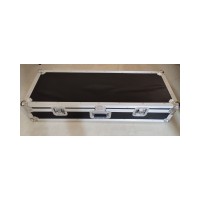 Roland Fantom-06 with Flight Case (Pre-Owned)