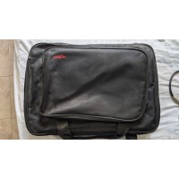 Generic Black Aluminum Pedal Board & Bag (Pre-Owned)