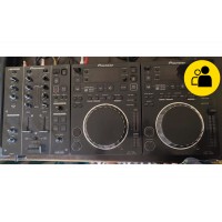 Pionner DJM350 and CDJ350s with case (Pre-Owned)