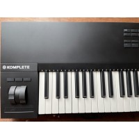 Native Instruments Komplete S88 MK2 with Komplete 12 Ultimate Collectors Edition (Pre-Owned)